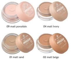 ESSENCE SOFT TOUCH MOUSEEE MATT 01